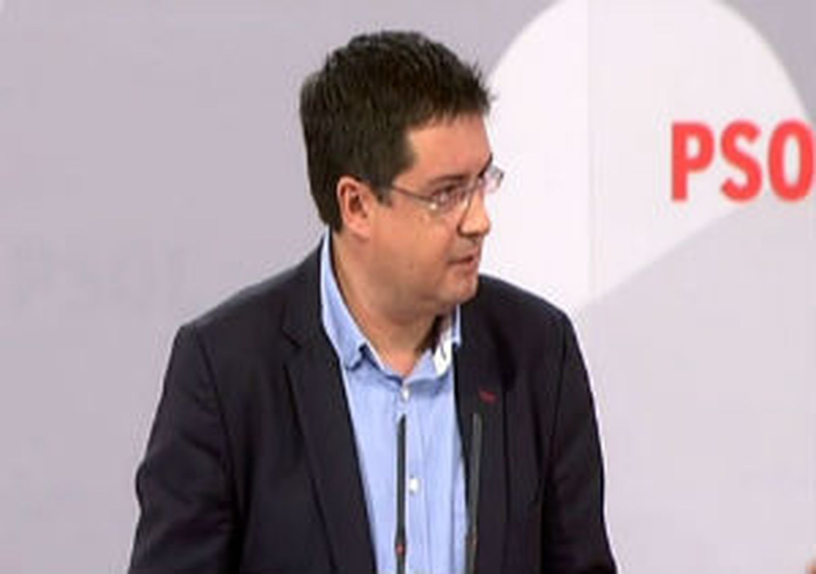 Oscar López