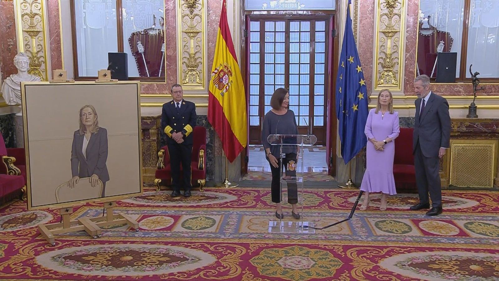Ana Pastor se incorpora a la Galería de Retratos de Presidentes del Congreso