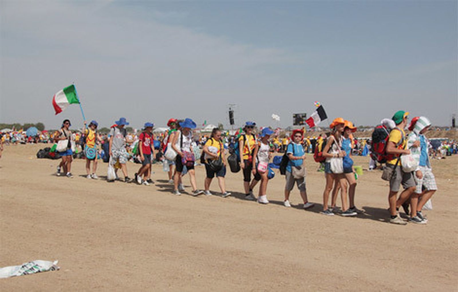 Peregrinos de la JMJ se marchan de Cuatro Vientos