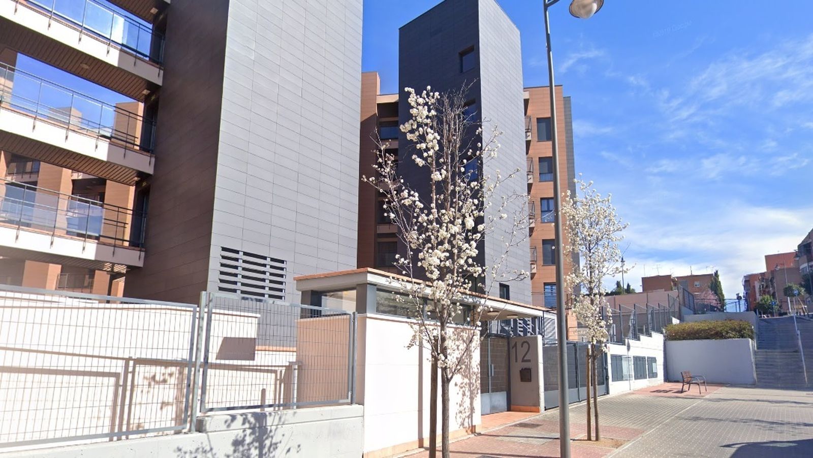 Promoción de viviendas municipales en la calle Navarra 12 de Alcobendas