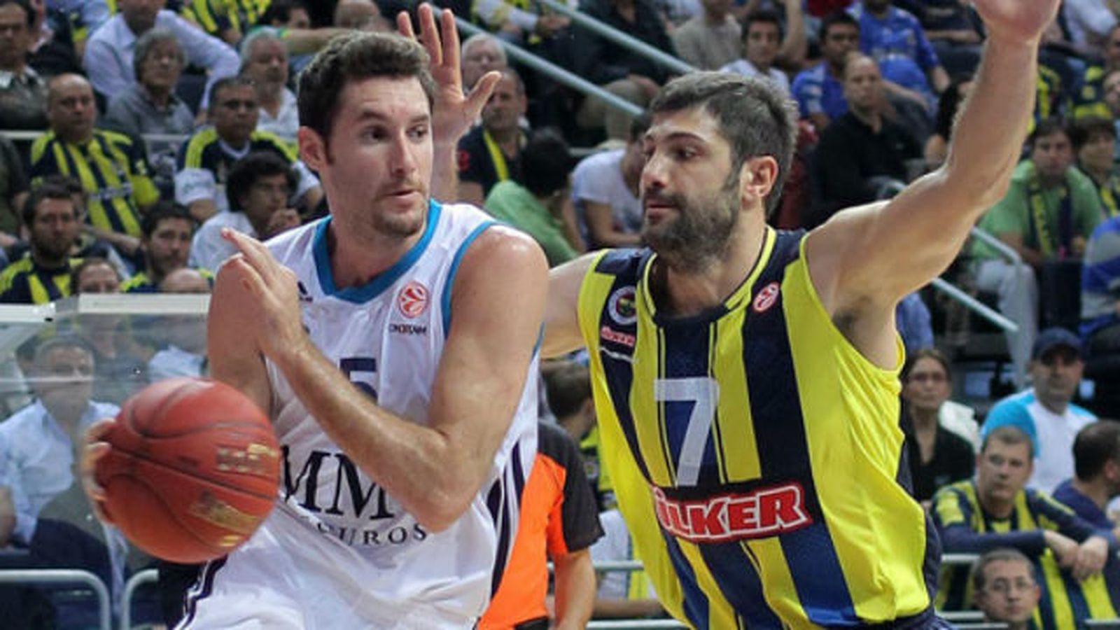 Rudy Fernández ante el Fenerbahce