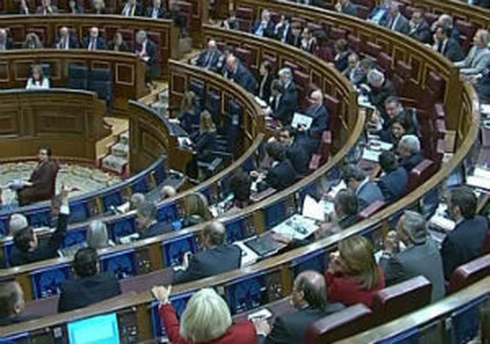 El Congreso pide que se veten las indemnizaciones a gestores de entidades rescatadas