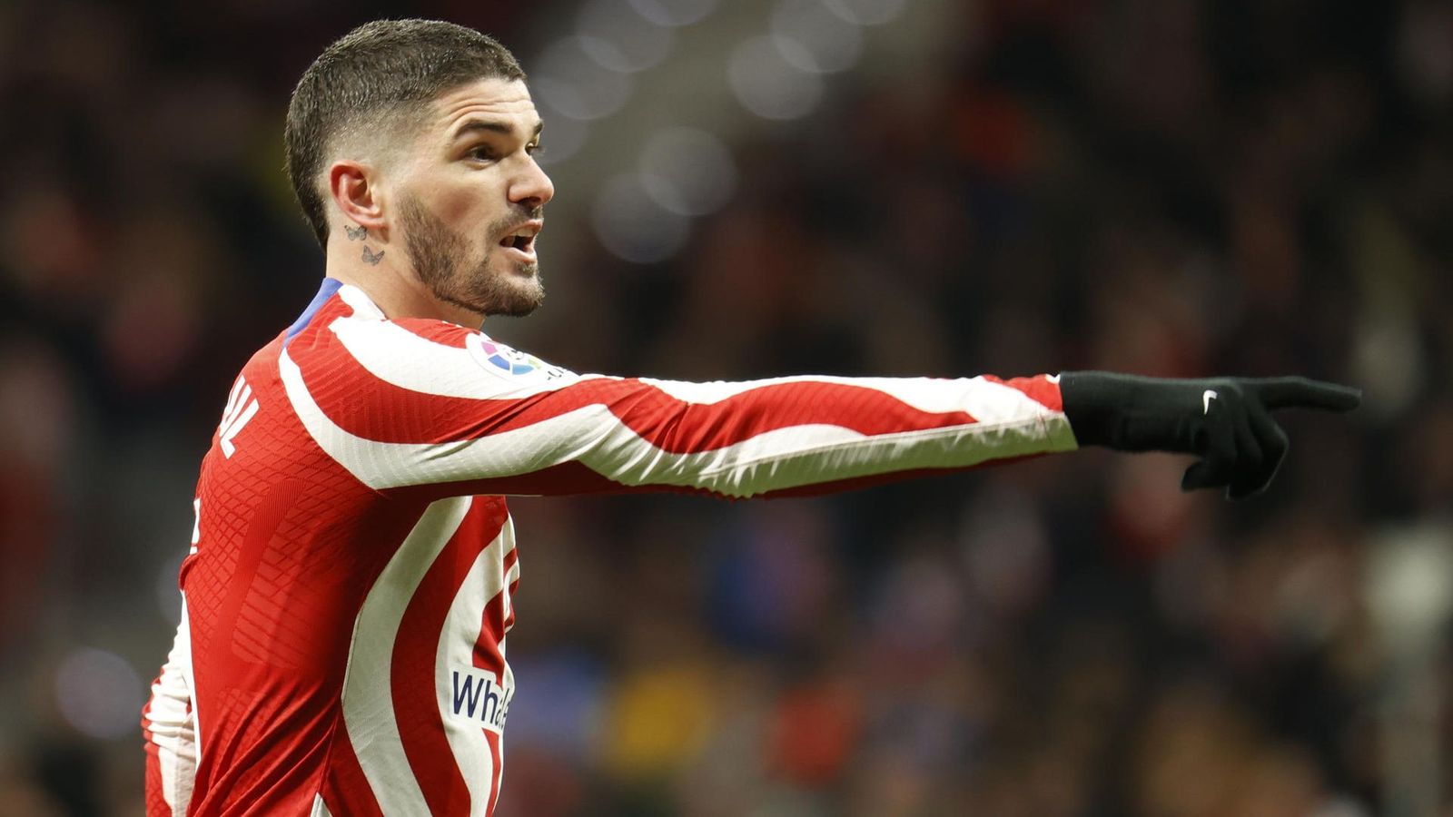 Simeone prueba con De Paul por Llorente para el derbi copero