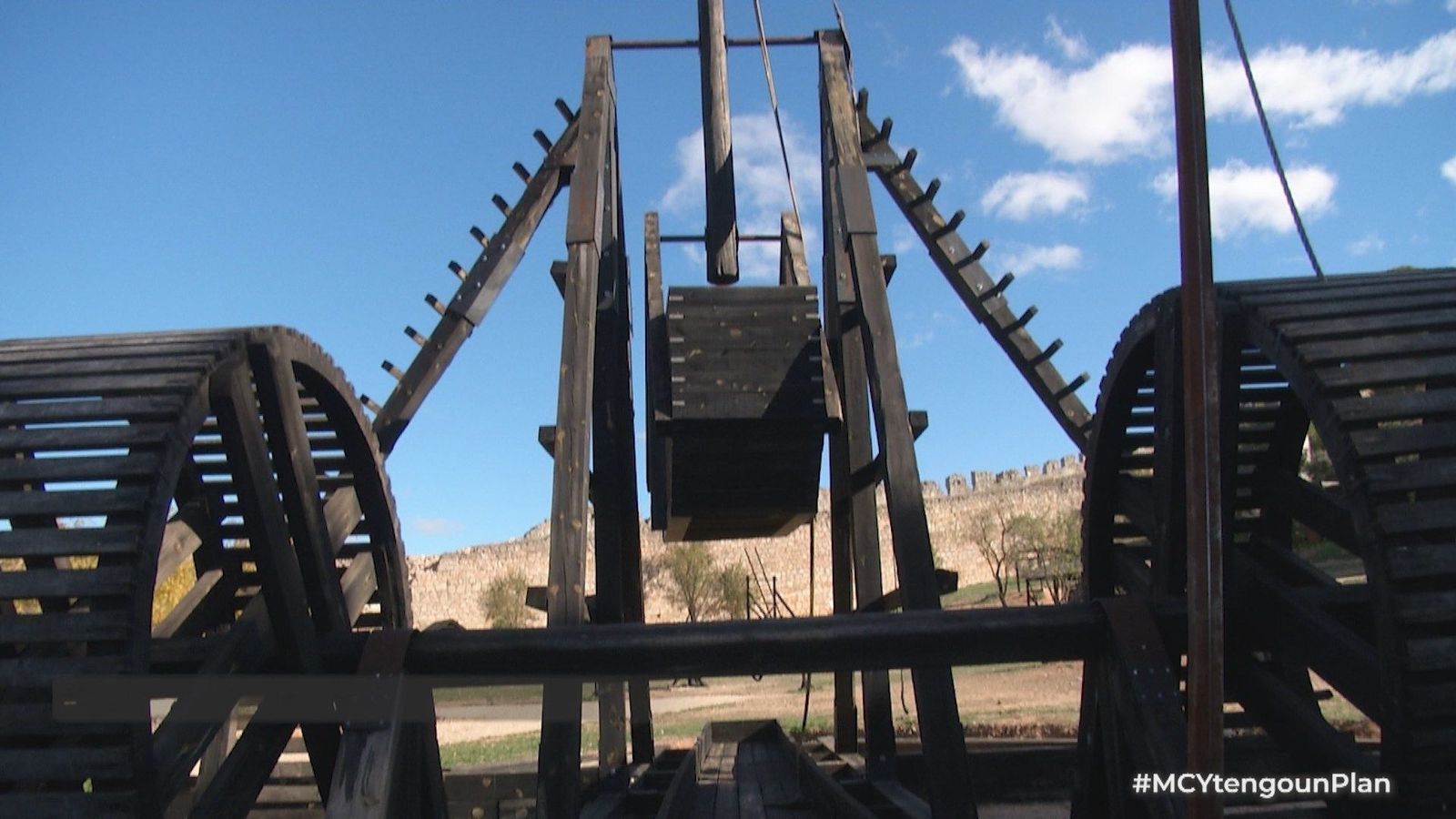 La catapulta medieval más grande del mundo está en Cuenca, ¡y funciona!