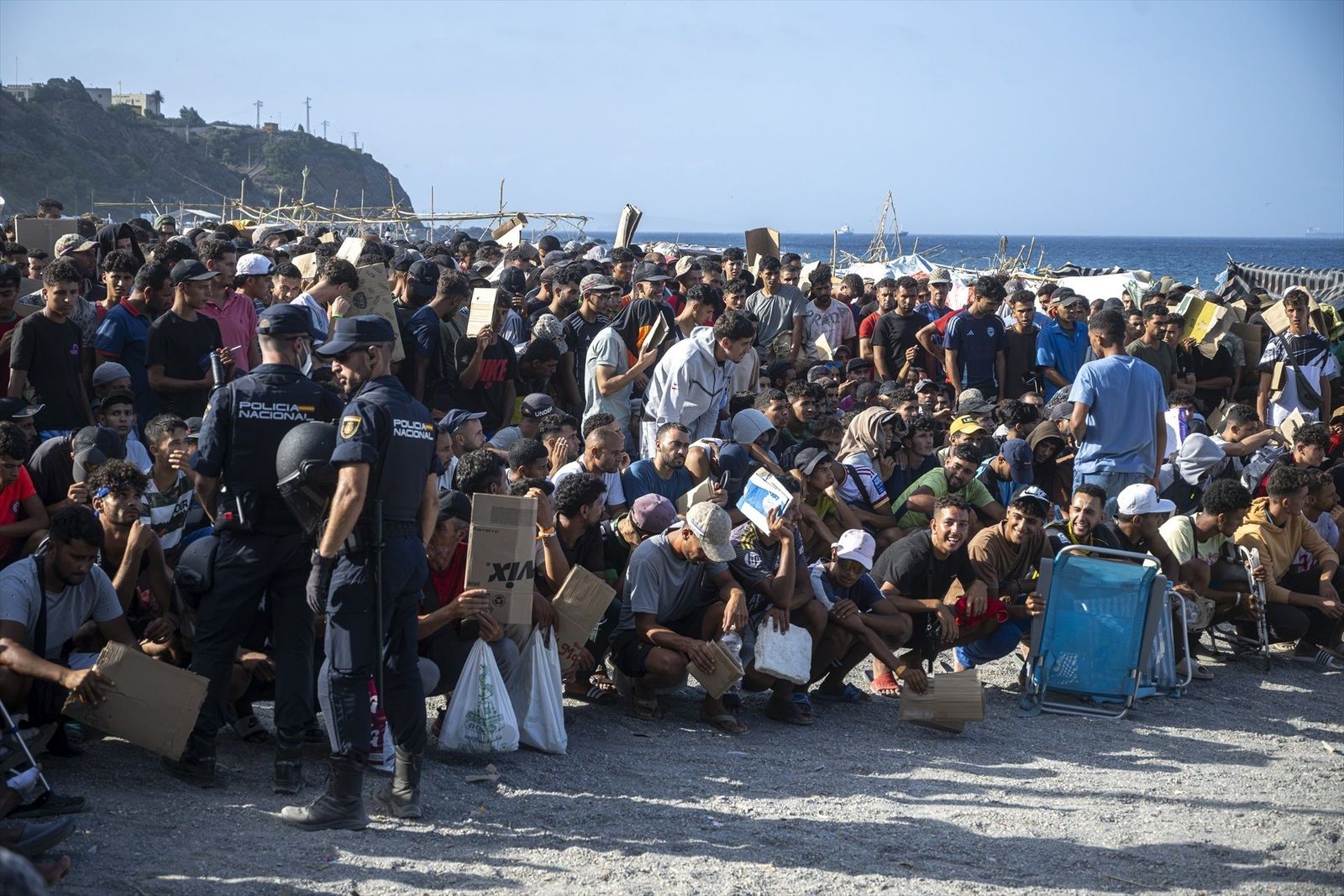 Diez inmigrantes con orden de ingreso en prisión, localizados en una sola noche en Ceuta