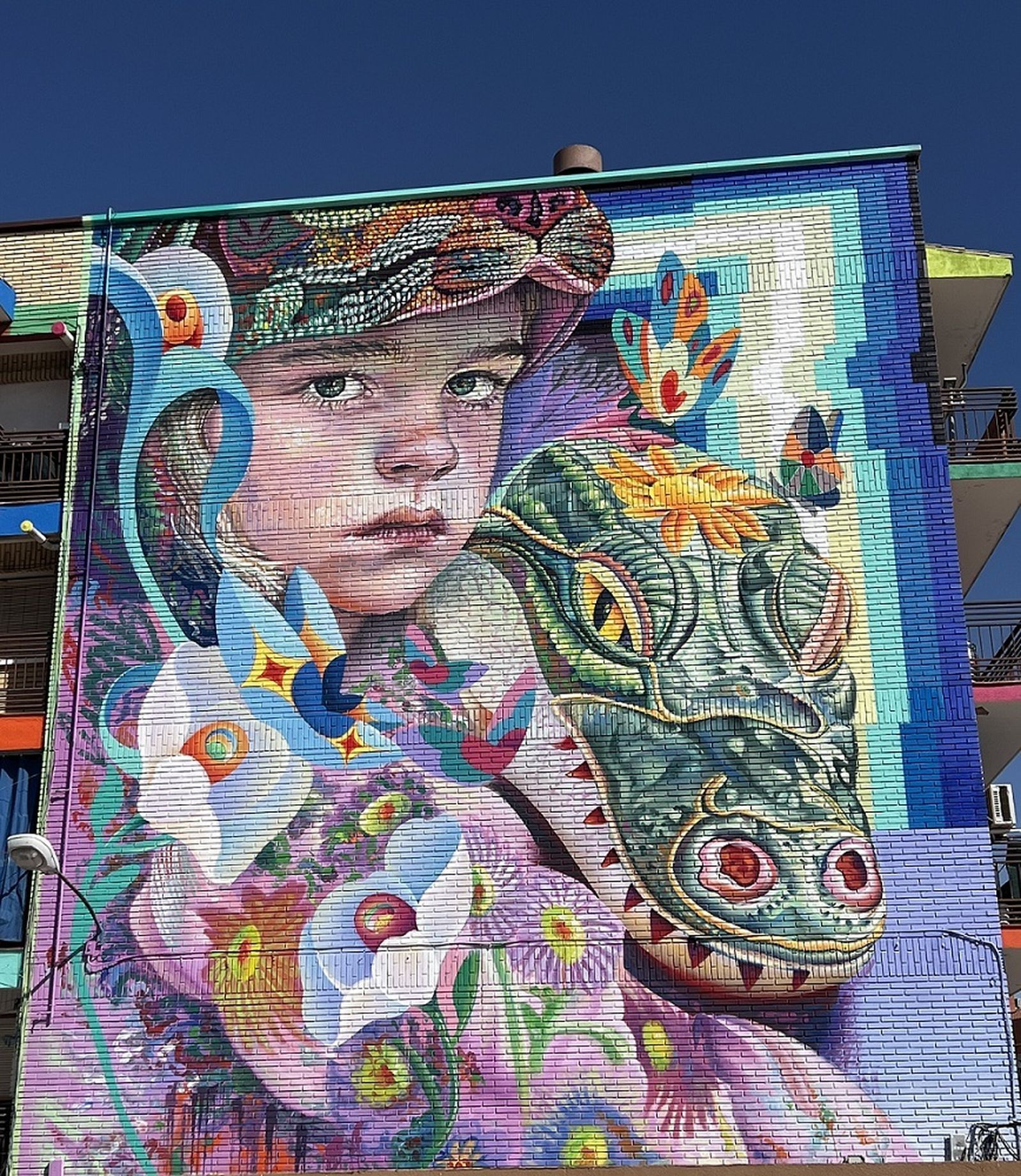 El mural ‘Niños Perdidos’ de Murfin, en Fuenlabrada