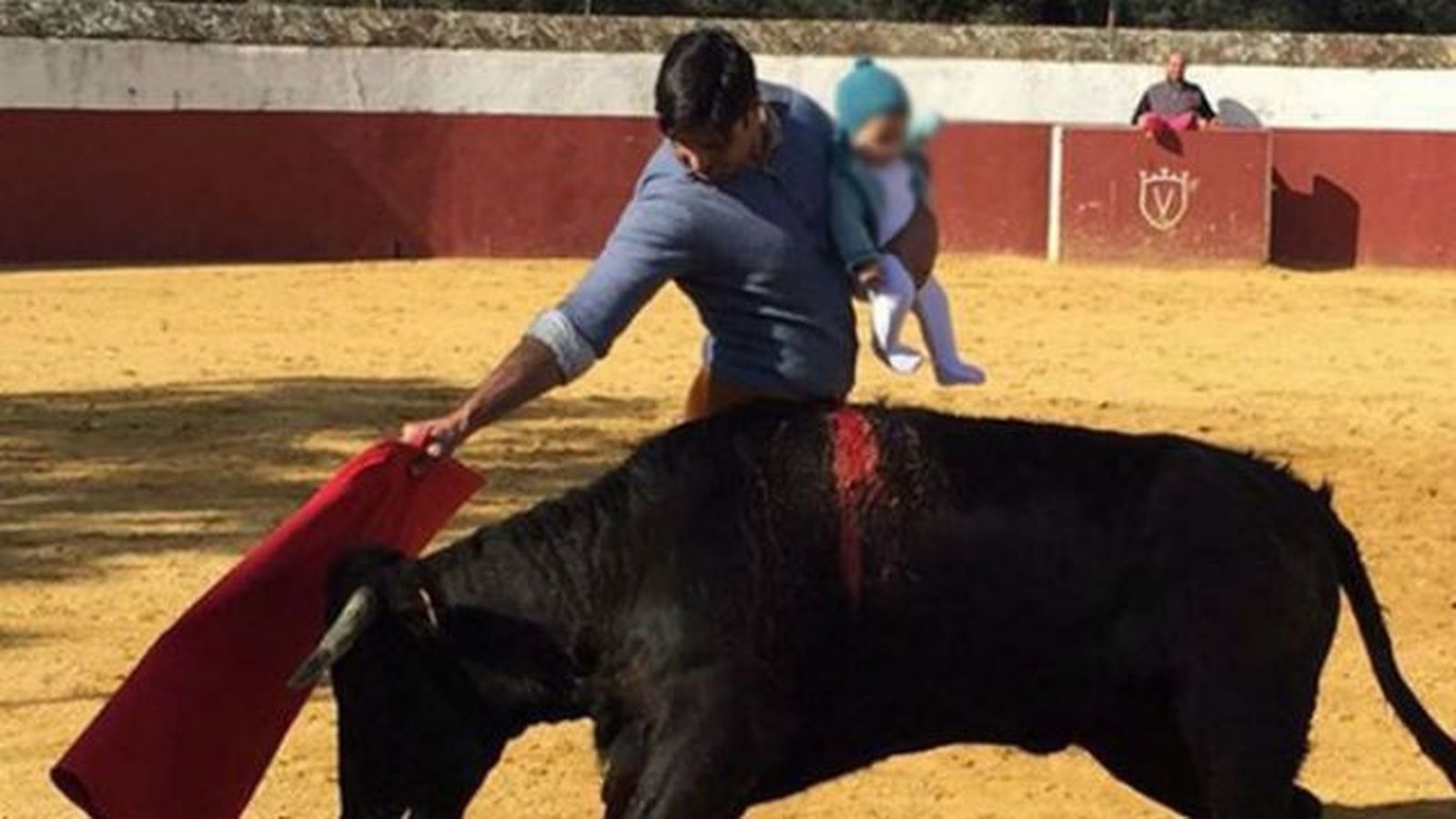 Fran Rivera: "Más riesgo corre mi hija conmigo en la mochilita cuando voy andando"