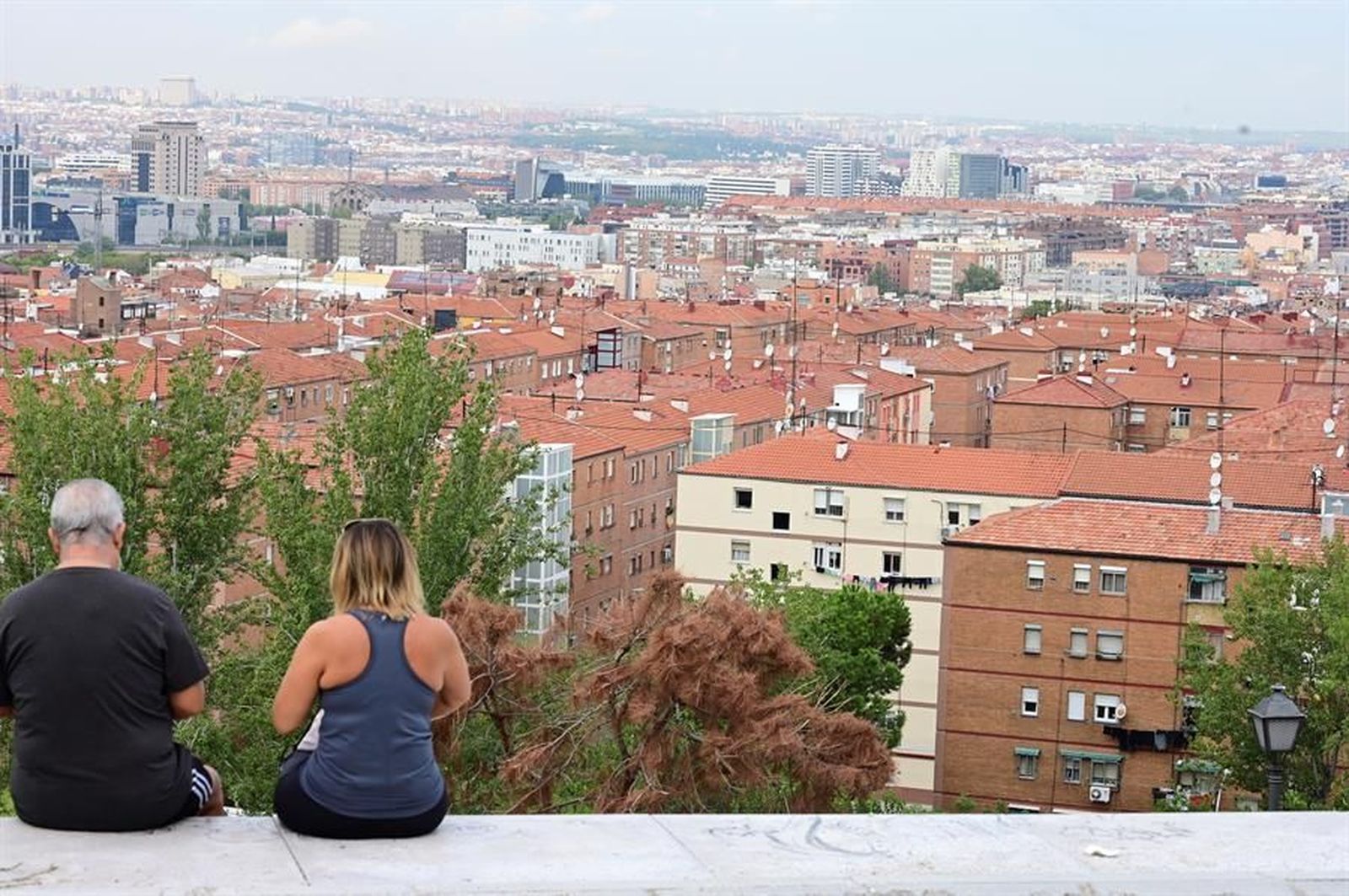 Horas frenéticas en Madrid para definir las nuevas medidas contra el coronavirus