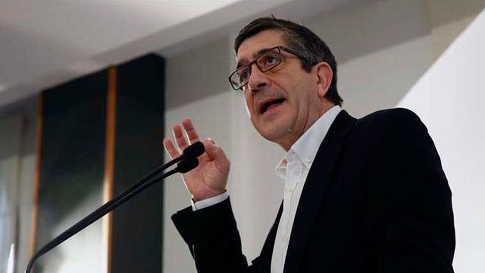 Patxi López apela a no  convertir las primarias en "una batalla fratricida"