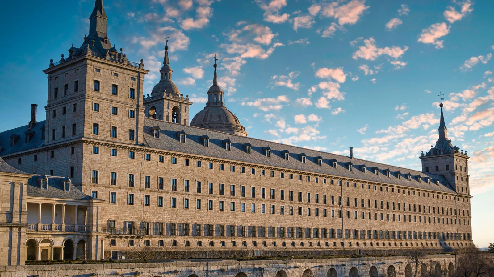 Una ruta para descubrir las ocho maravillas de San Lorenzo de El Escorial