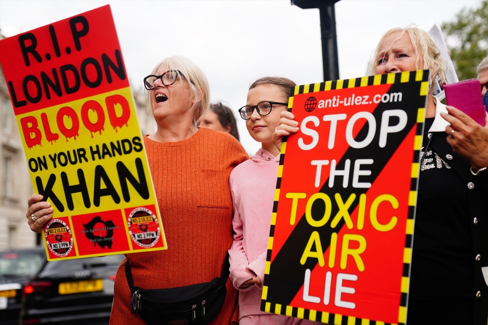 Conductores británicos protestan contra la tasa anticontaminación londinense