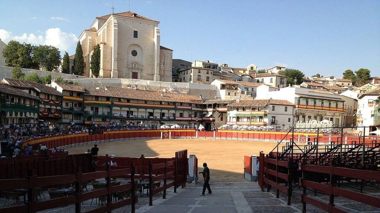 Telemadrid despide la temporada taurina desde Chinchón