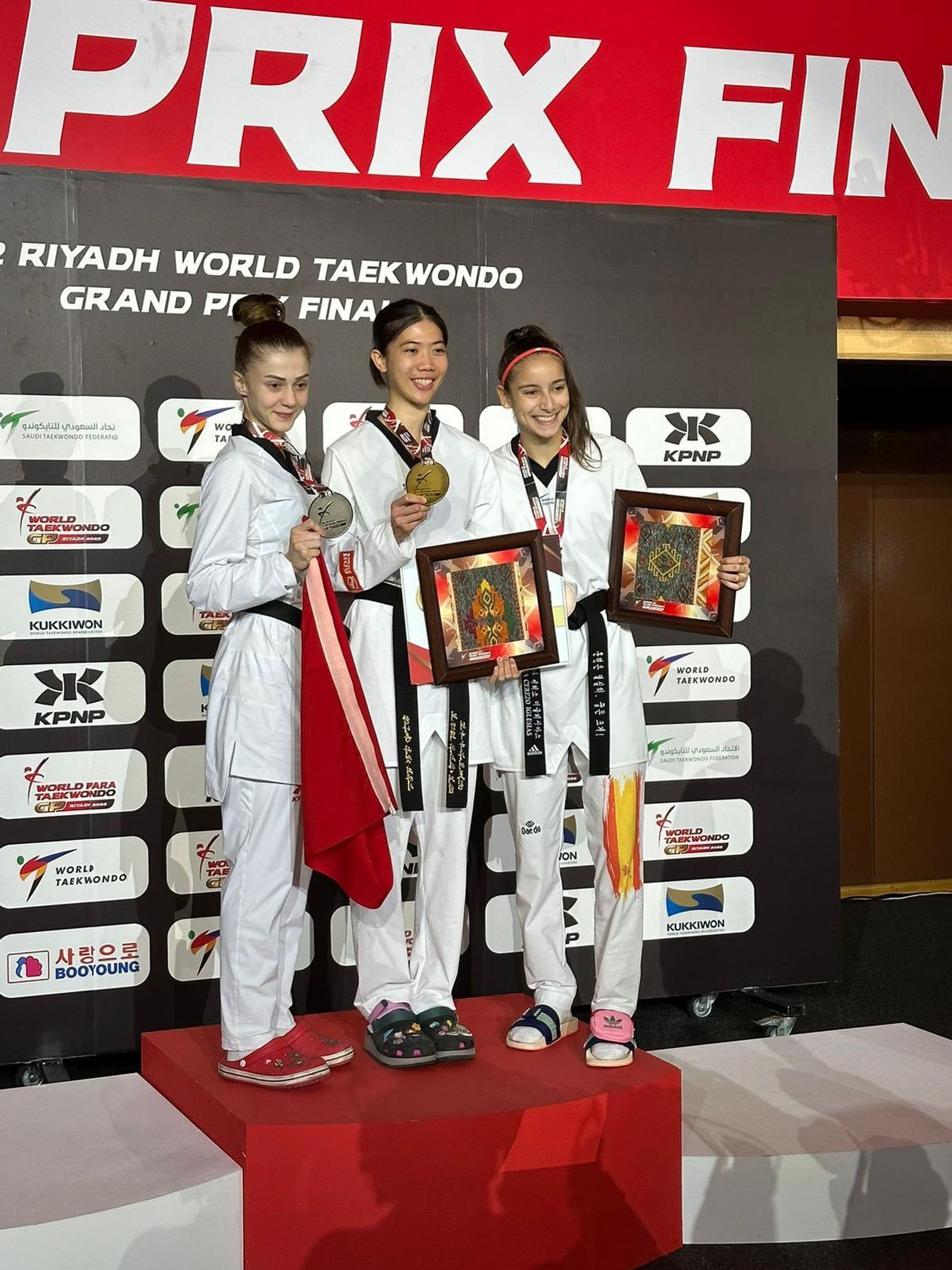 Adriana Cerezo, bronce en Riad