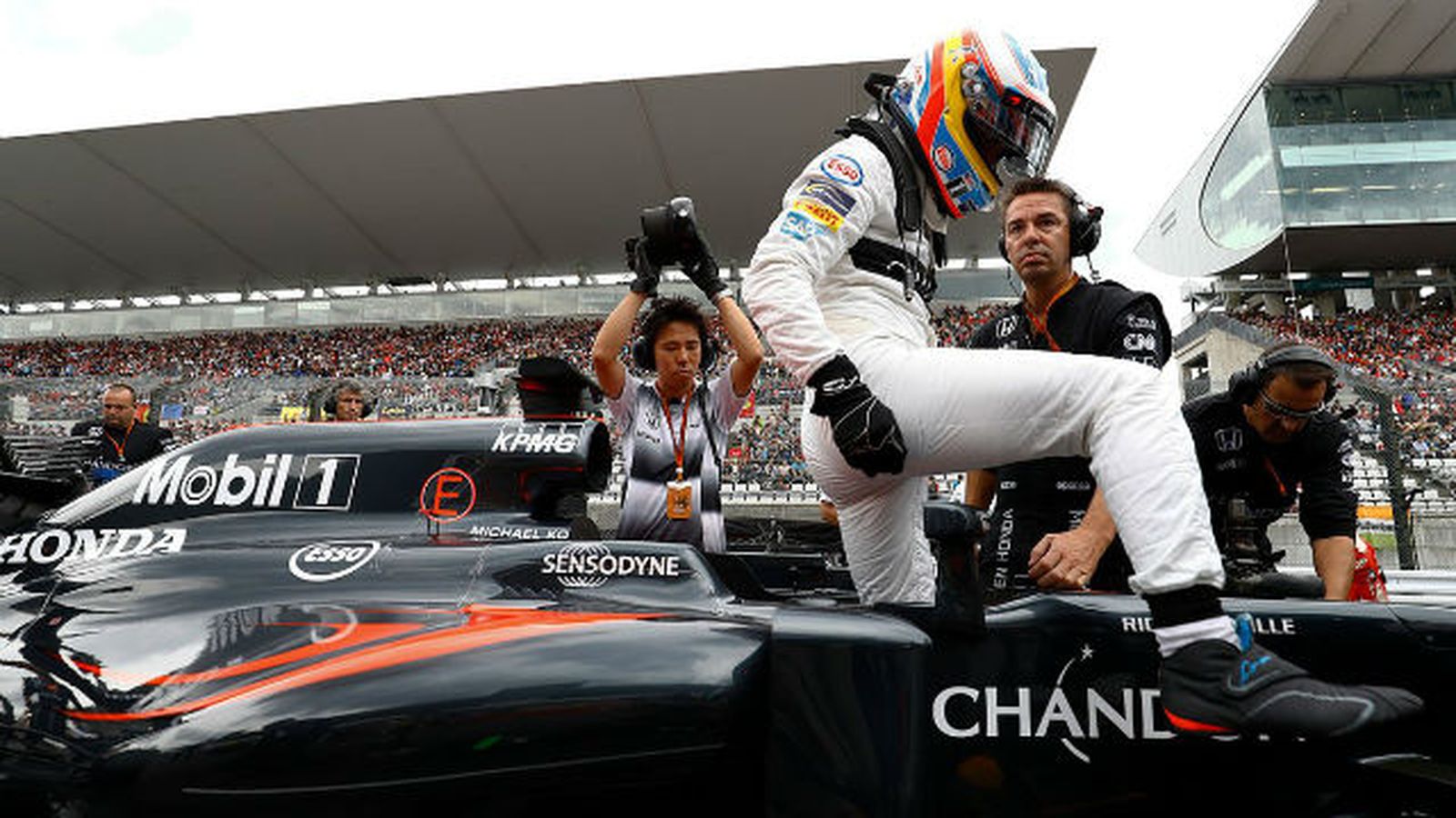 alonso0910.jpg