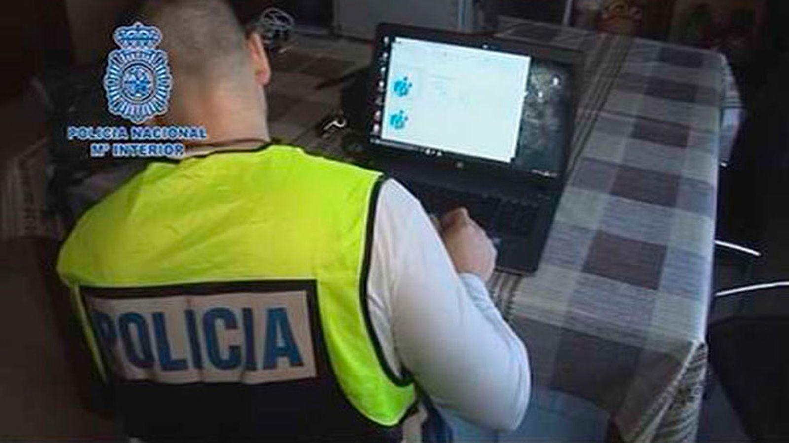 La Policía Nacional recomienda desconfiar siempre de los correos electrónicos alarmantes procedentes de entidades bancarias