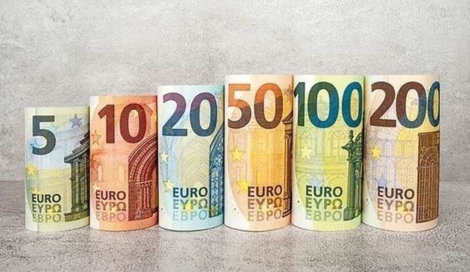 La riqueza de las familias marca un nuevo récord en 2025 con 2,6 billones, un 11% más