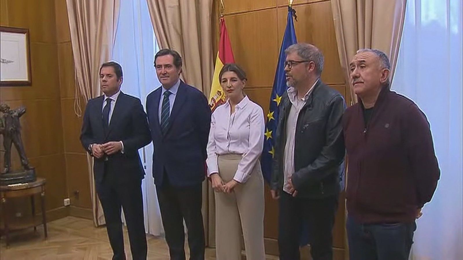 Patronal y pequeños comercios siguen mostrando su rechazo a la reducción de la jornada laboral