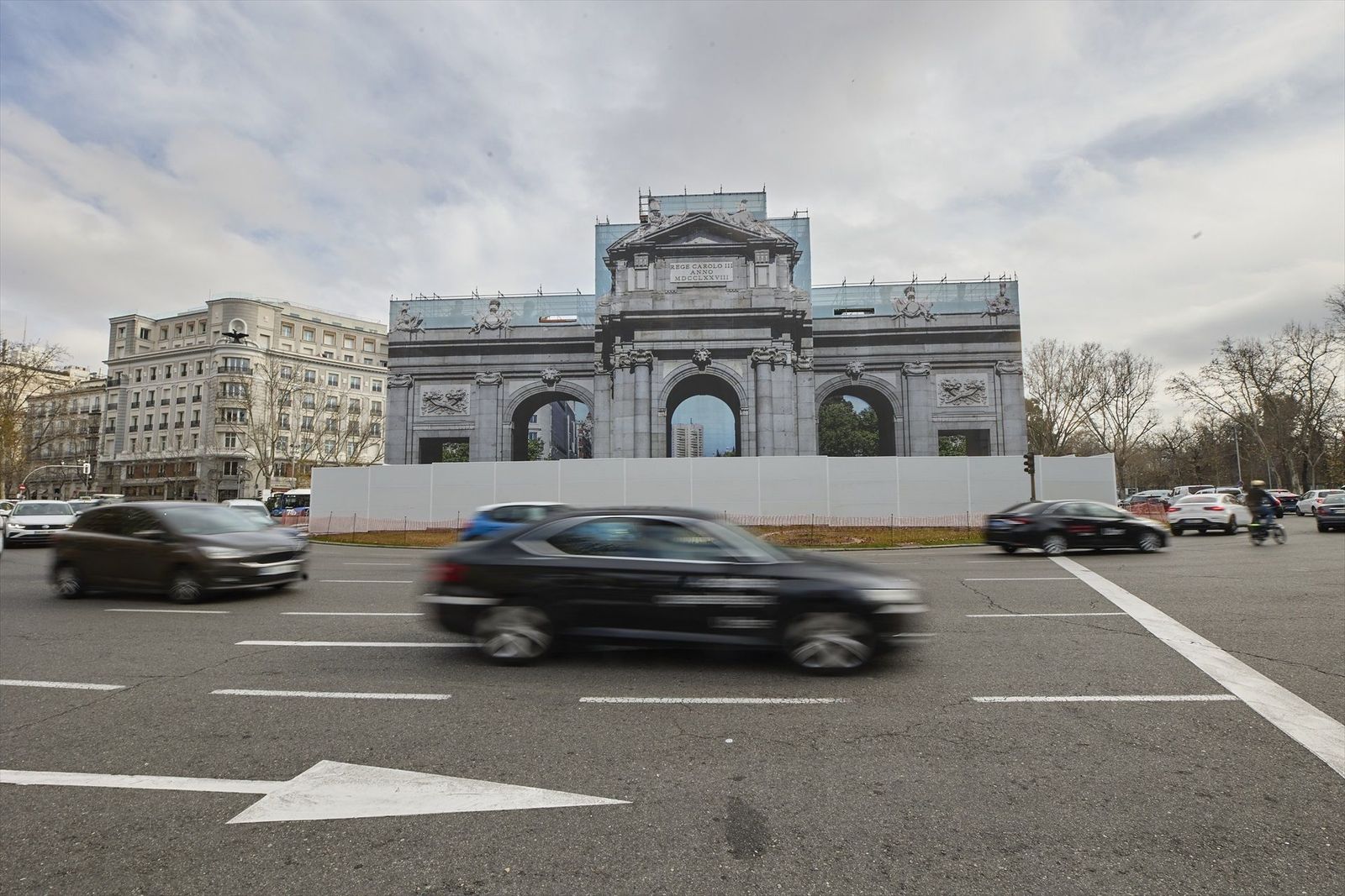 La Puerta de Alcalá dejará caer el telón con el encendido del alumbrado navideño