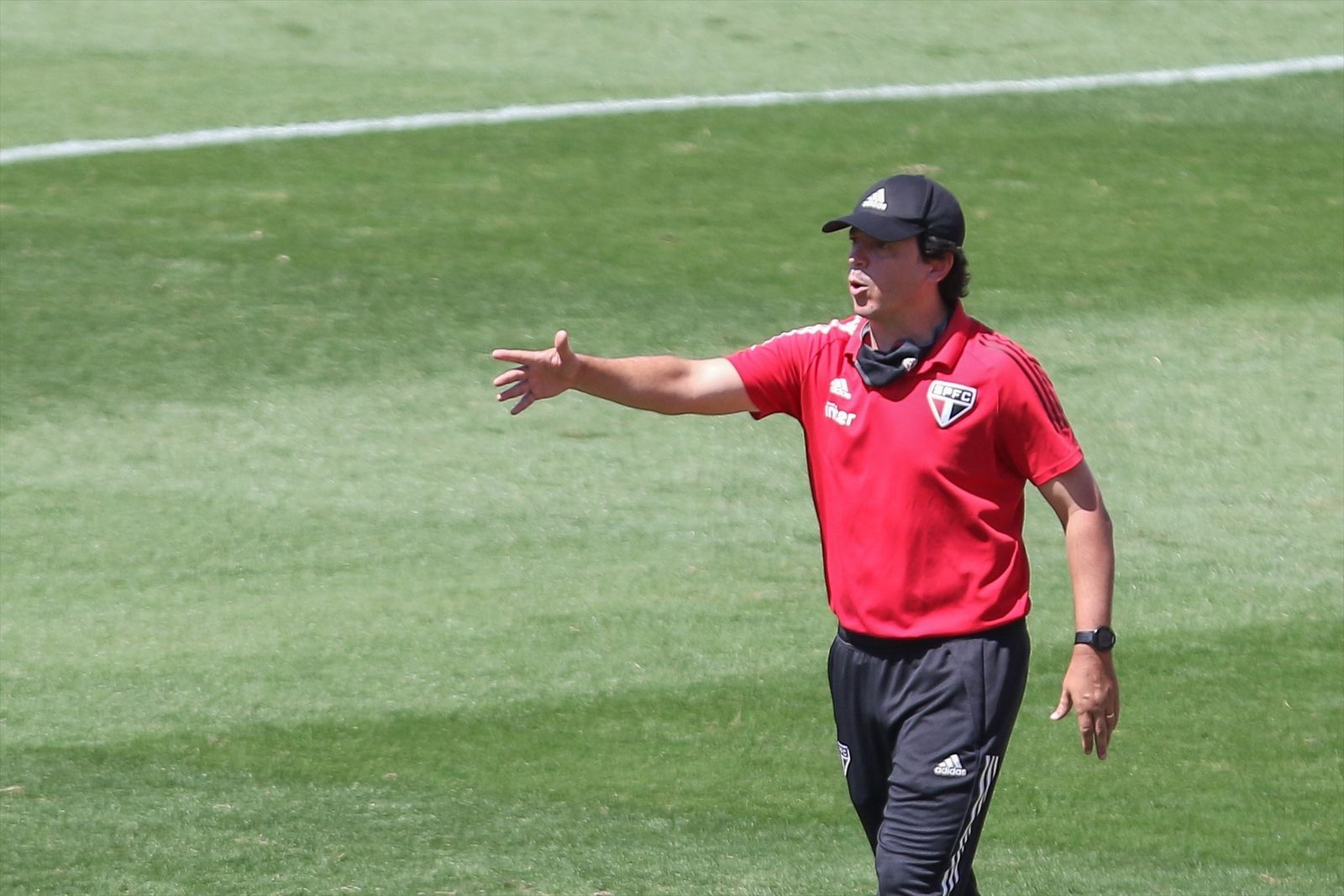El técnico Fernando Diniz