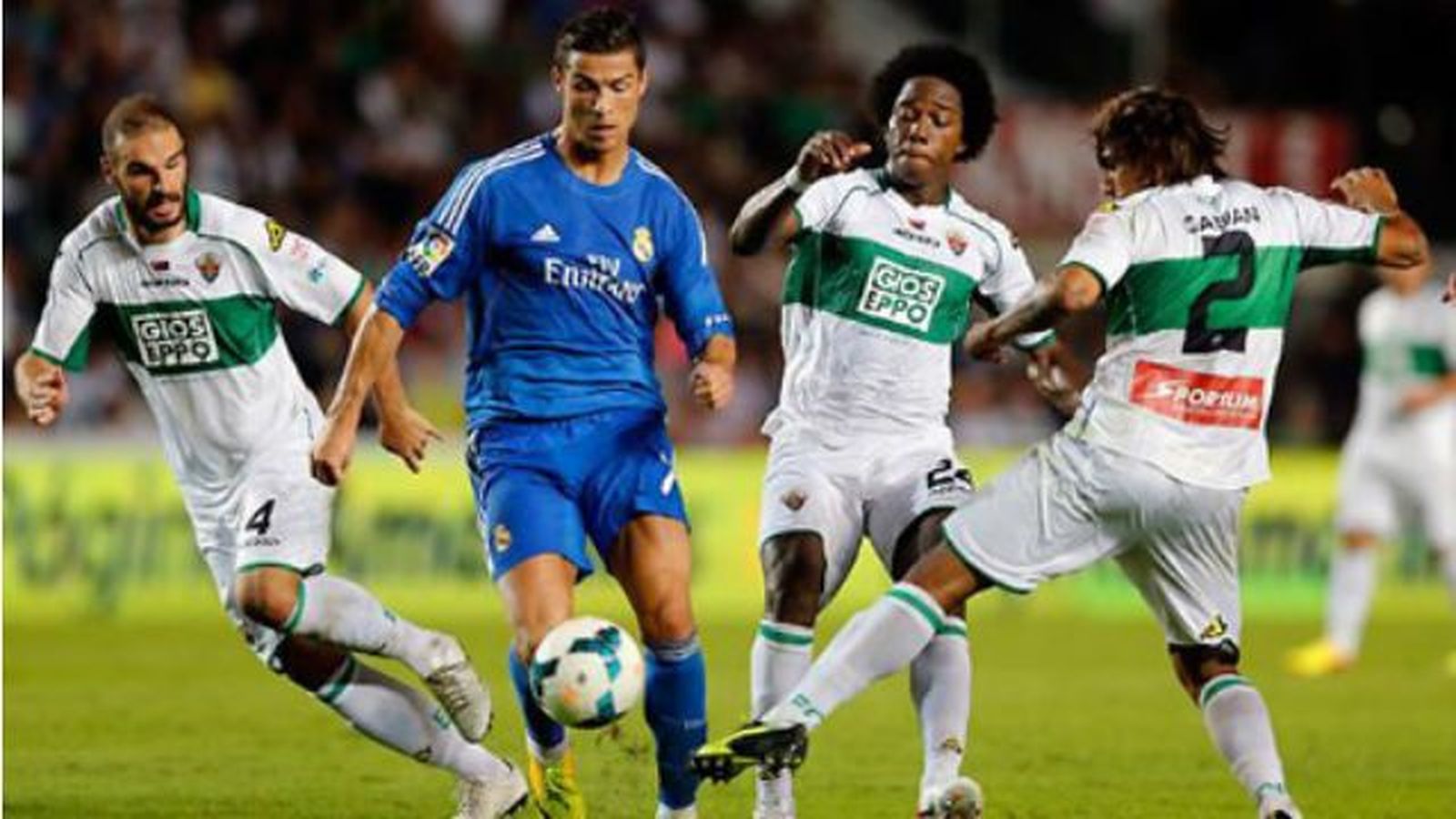 El Real Madrid, a abrir brecha ante el Elche