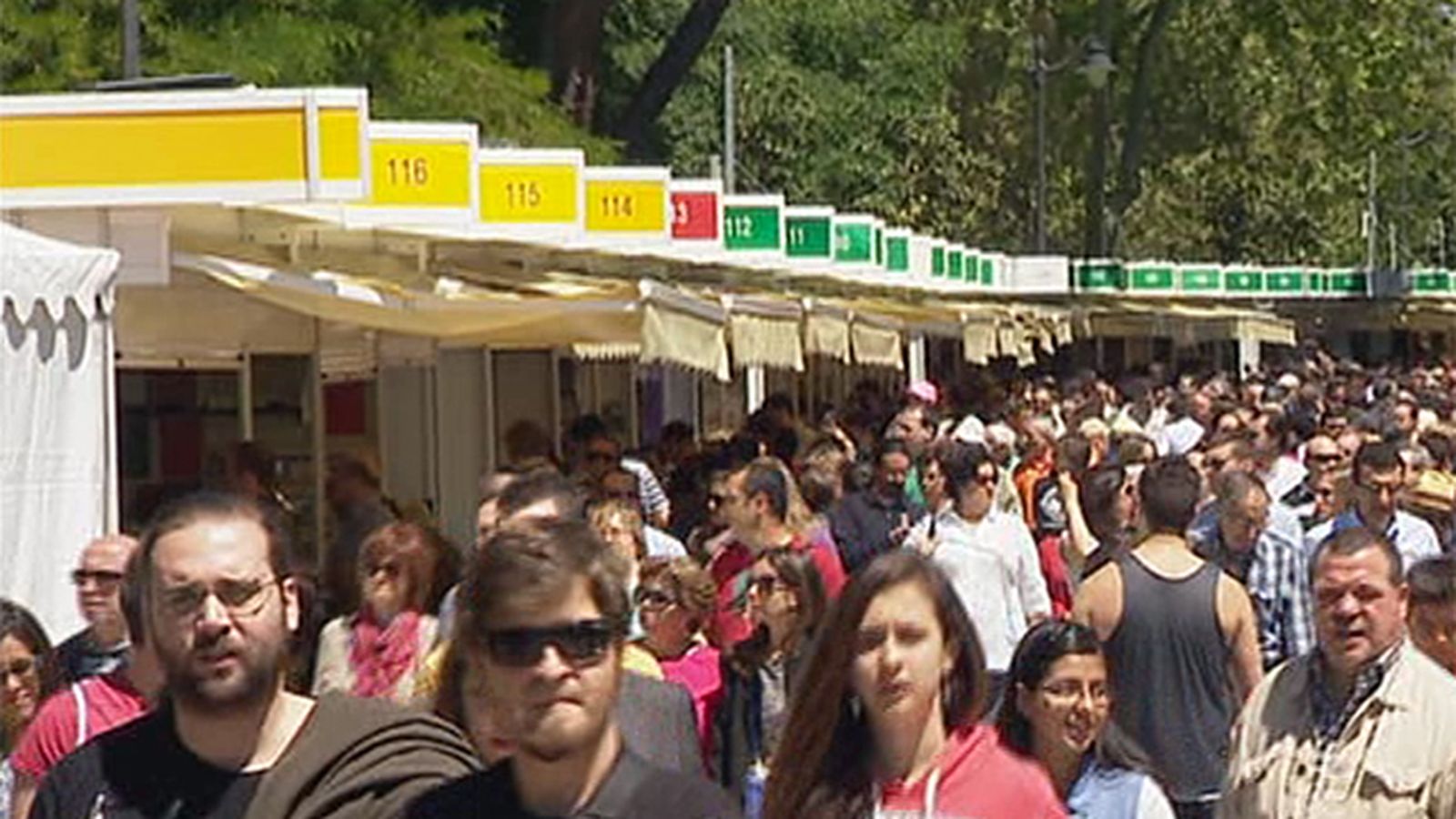 La Feria del Libro de Madrid, que se celebra hasta el 15 de junio, cuenta con 364 casetas y 508 expositores