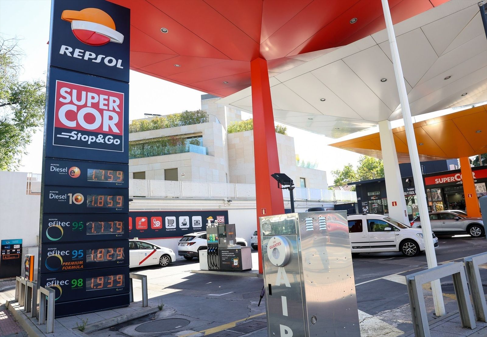 Repsol aumenta su beneficio en un 8% hasta alcanzar los 1.899 millones de euros