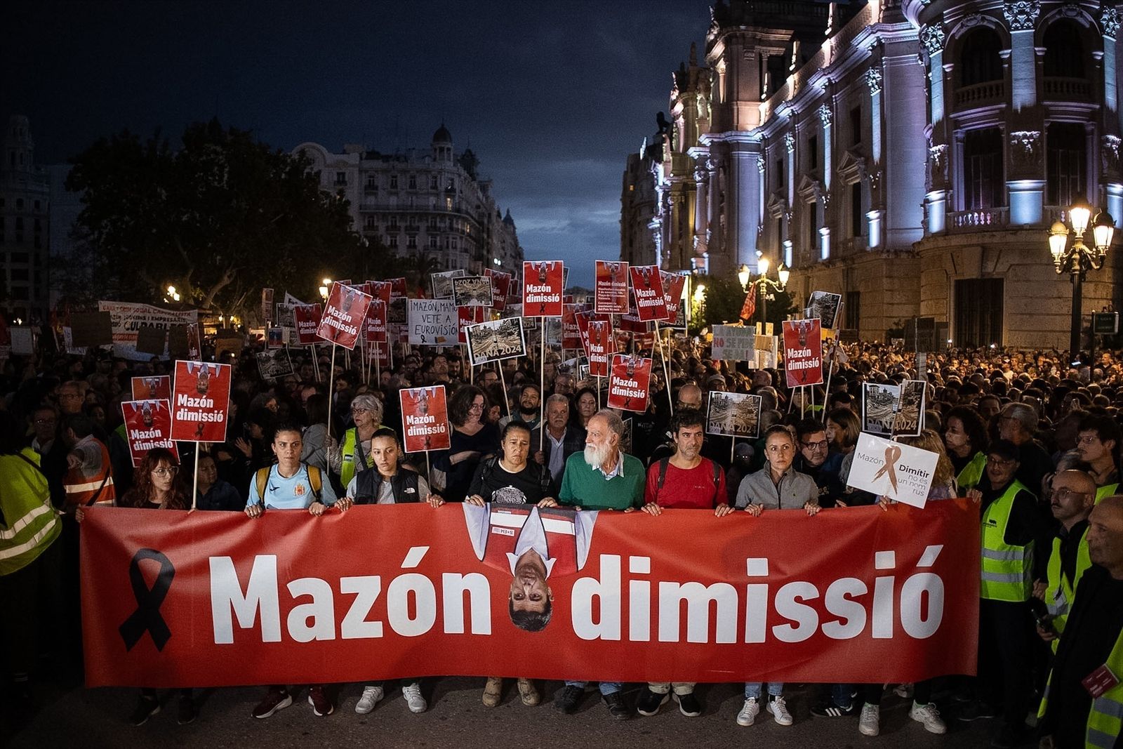 Manifestación contra Mazón por la DANA