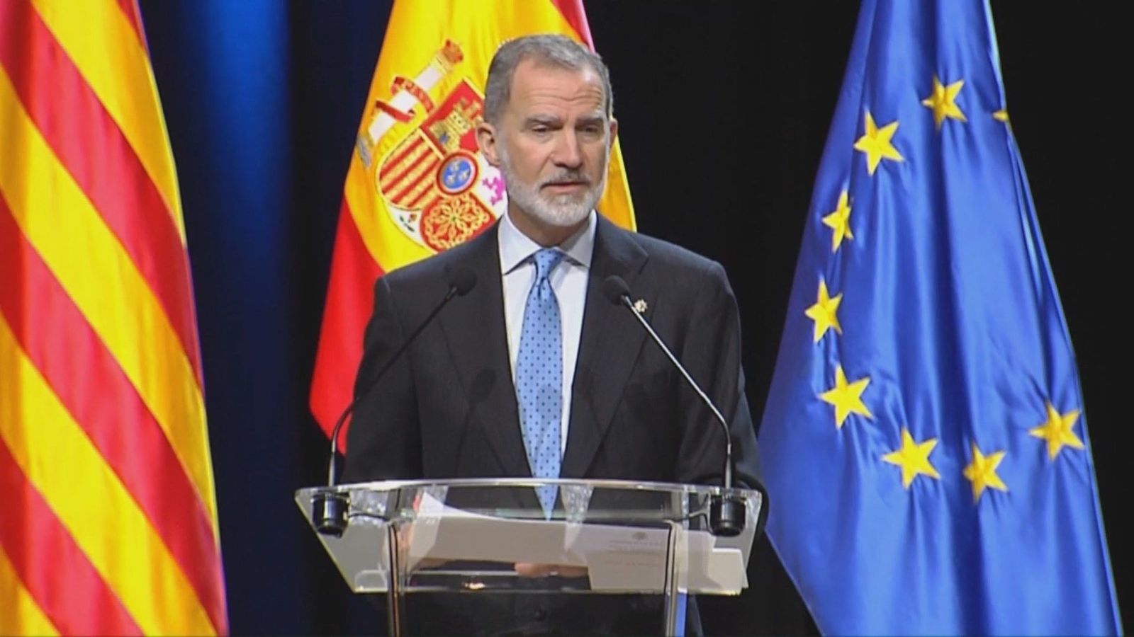 El Rey pide a los nuevos jueces una "estricta independencia" y respeto a las instituciones