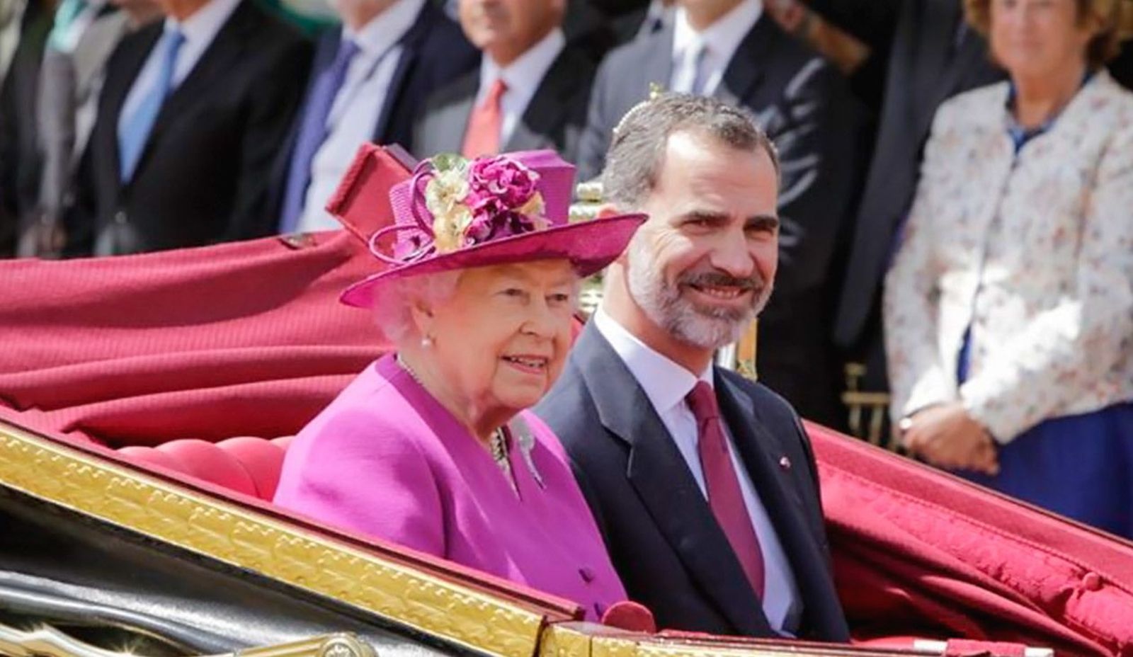 Felipe VI transmite al nuevo monarca sus "más sentidas condolencias" por la muerte de Isabel II