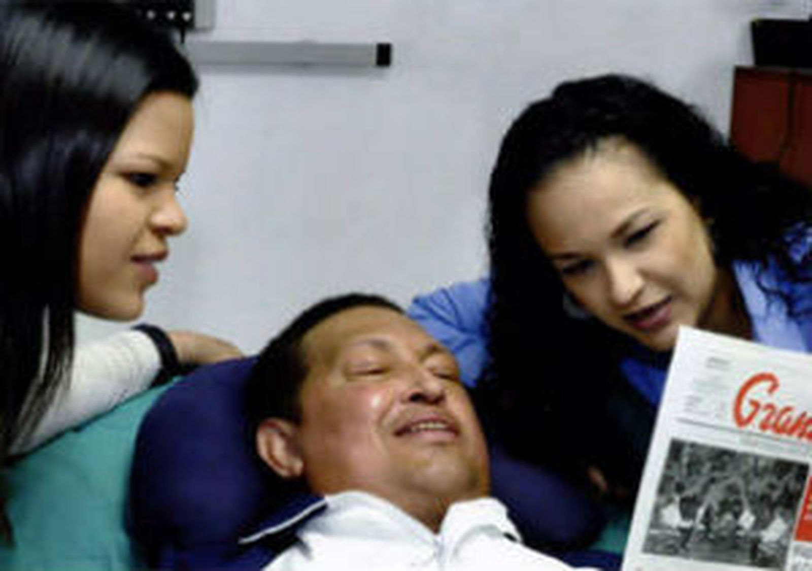 Chávez no evoluciona favorablemente de la insuficiencia respiratoria