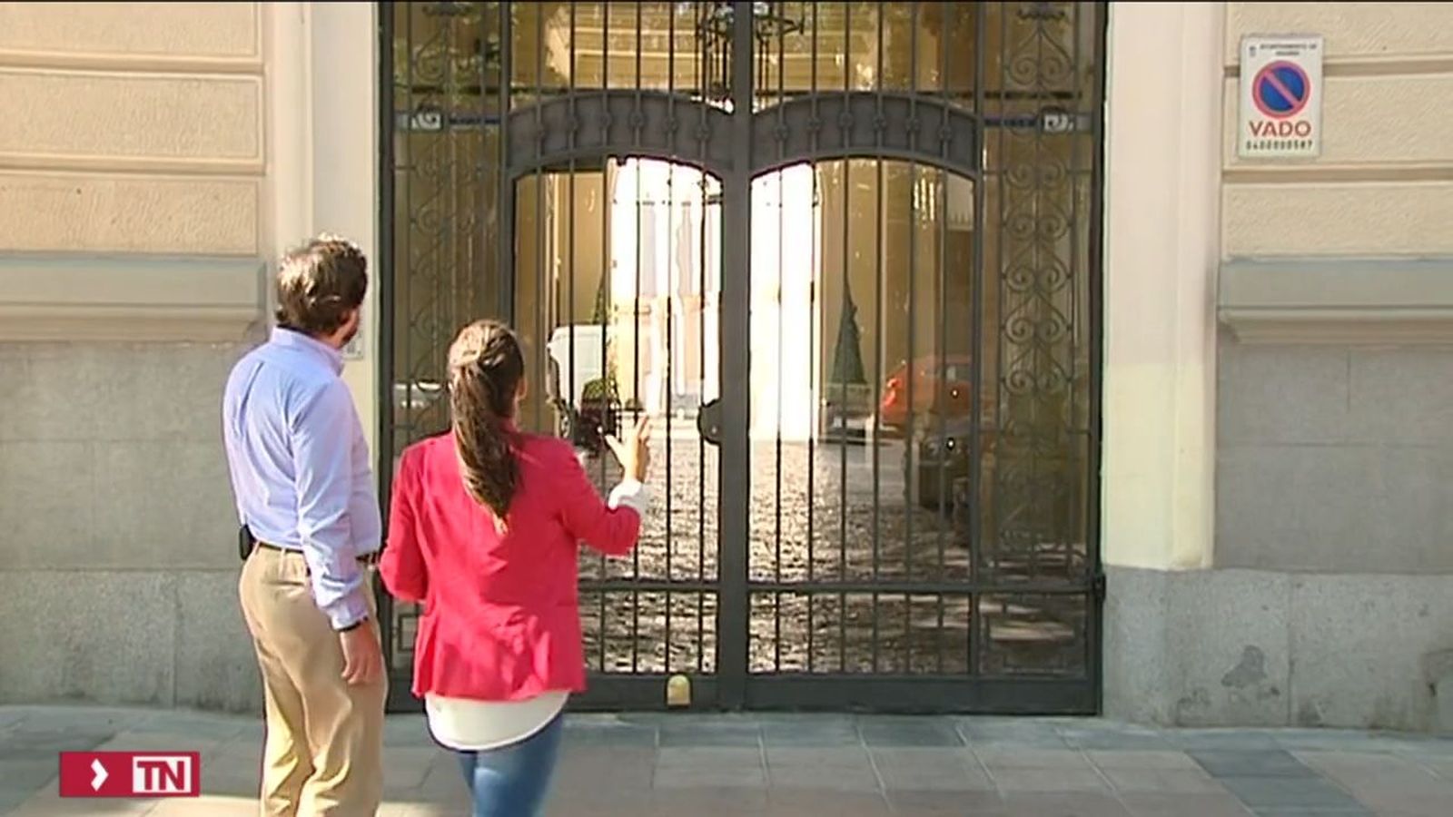 Baja la compraventa de vivienda