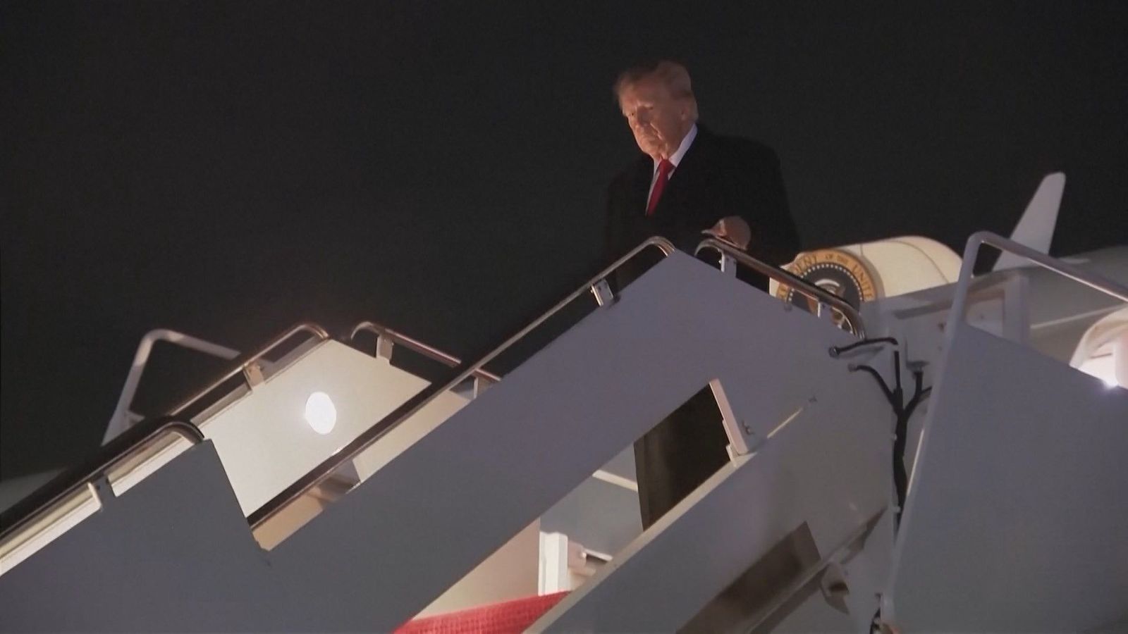 Trump anuncia que Kiev y Moscú acordaron dejar de atacar sus infraestructuras energéticas