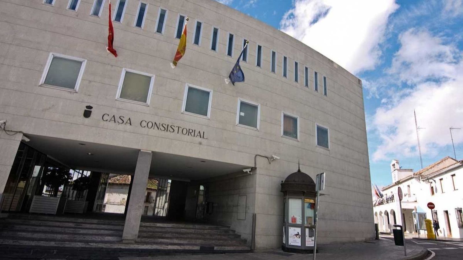 Parla aprueba una Oferta Pública de Empleo con 52 nuevas plazas