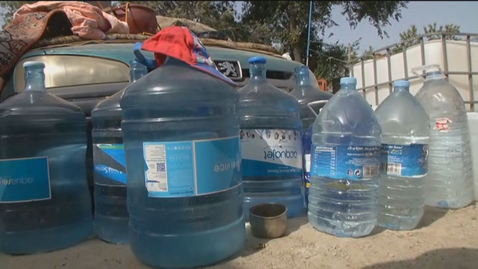 Los cortes de agua vuelven, otro verano más, a la Cañada Real