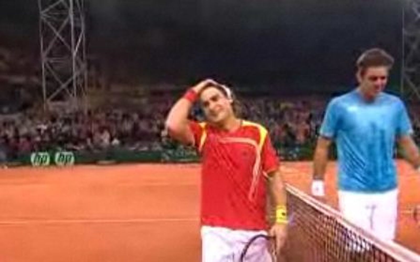 Copa Davis: Del Potro se rinde ante el poderío de Ferrer