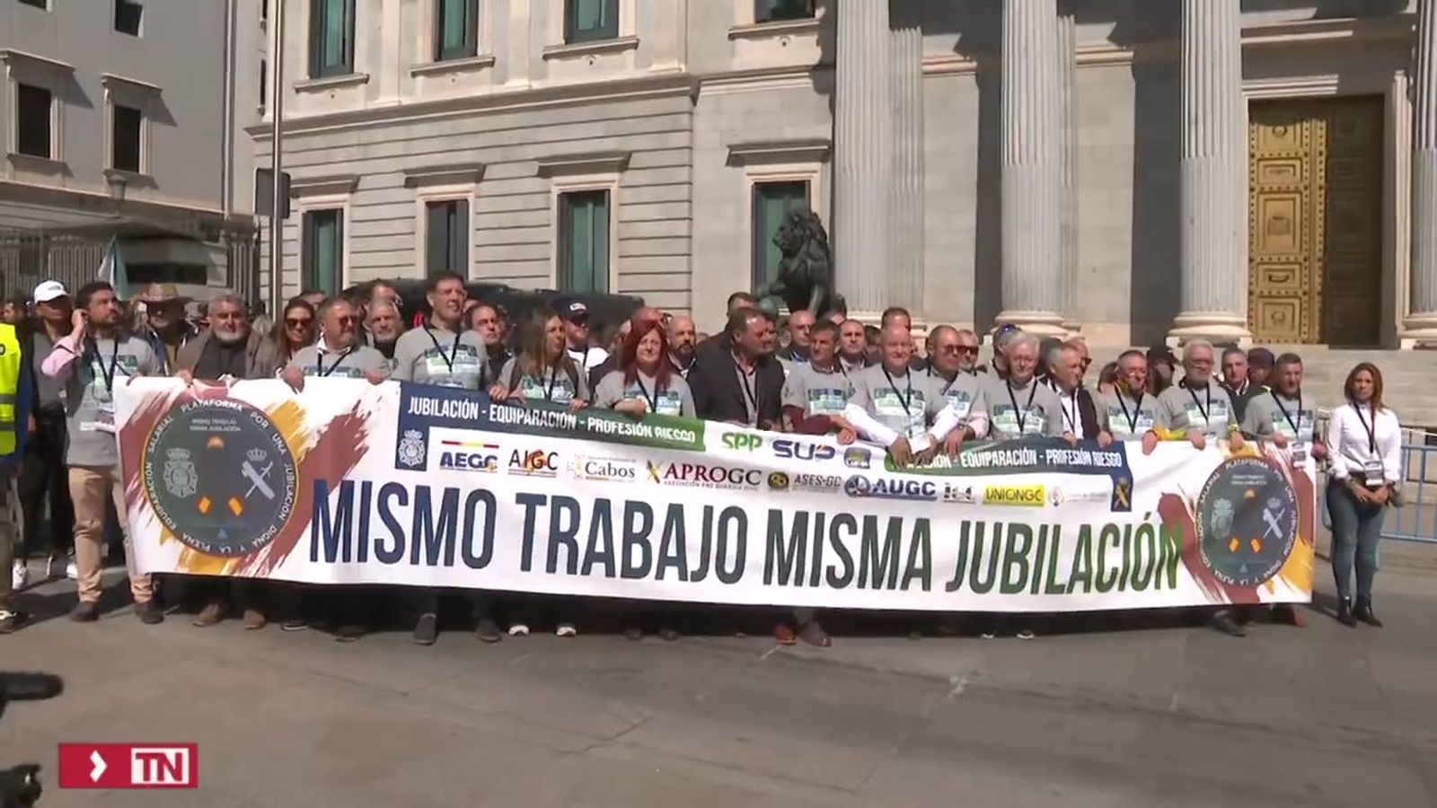 Manifestación de policías y guardias civiles en Madrid