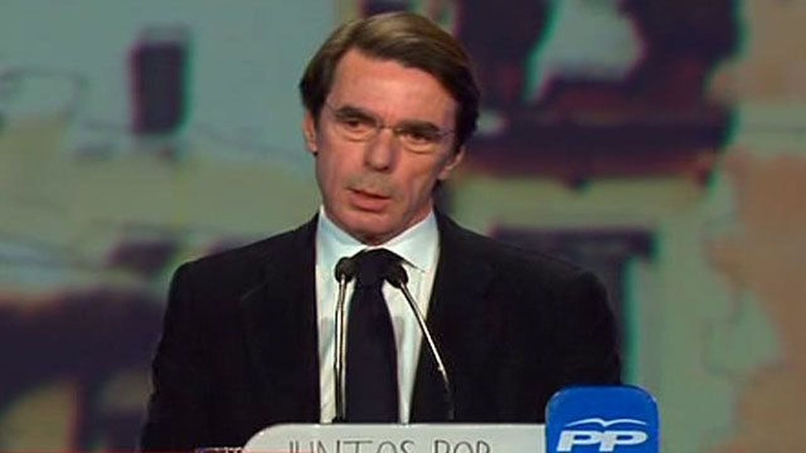 Aznar: Lo que está en juego es el futuro de España