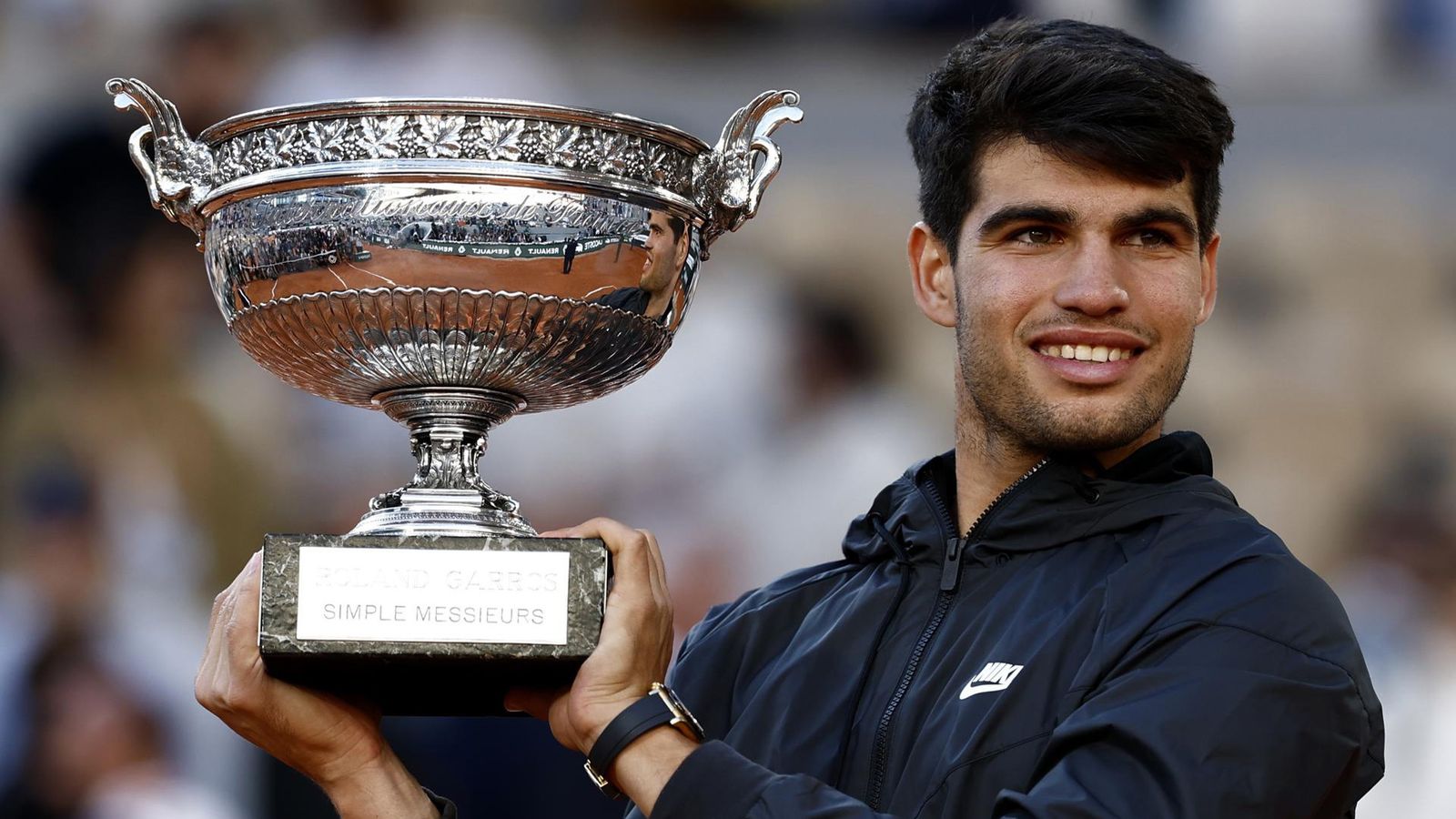 Alcaraz gana su primer Roland Garros