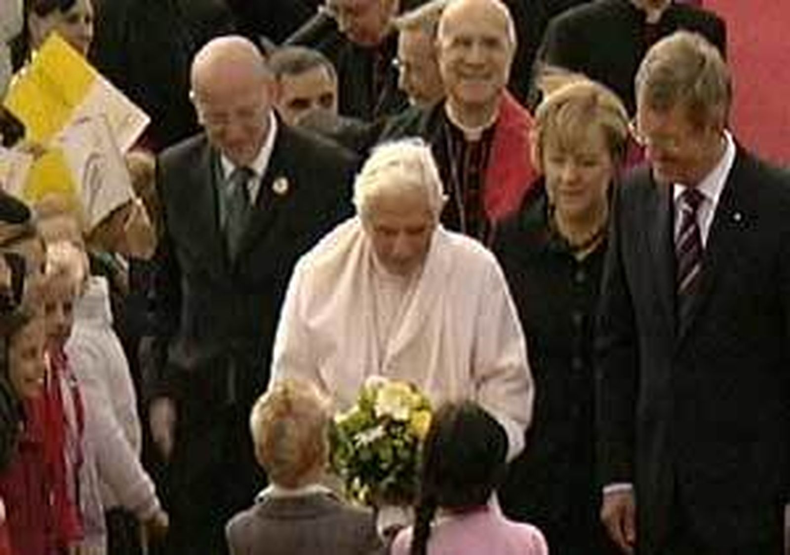 Benedicto XVI visita oficialmente su país natal