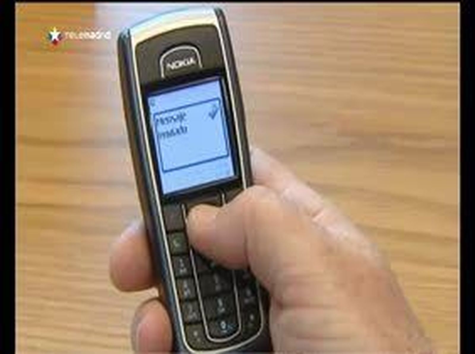 El SMS cumple 20 años ante el asedio de las  aplicaciones como WhatsApp