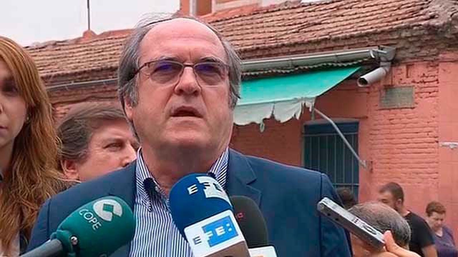 El PSOE pide declarar bien de interés cultural la casa fotografiada por Capa