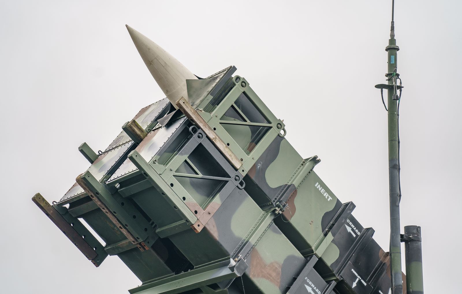 Sistema de misiles antiaéreos Patriot listo para el combate