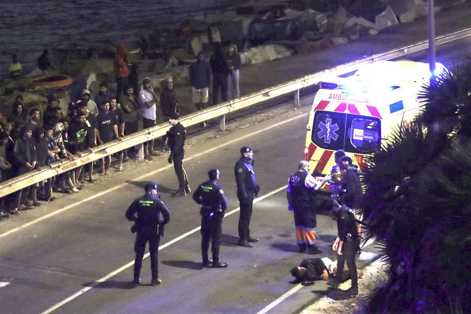 Desbordados los asentamientos de inmigrantes en Ceuta