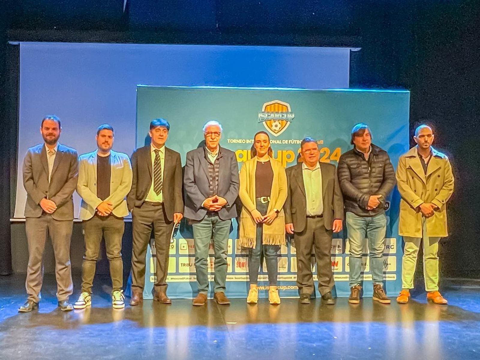 Presentación de la ÍscarCup