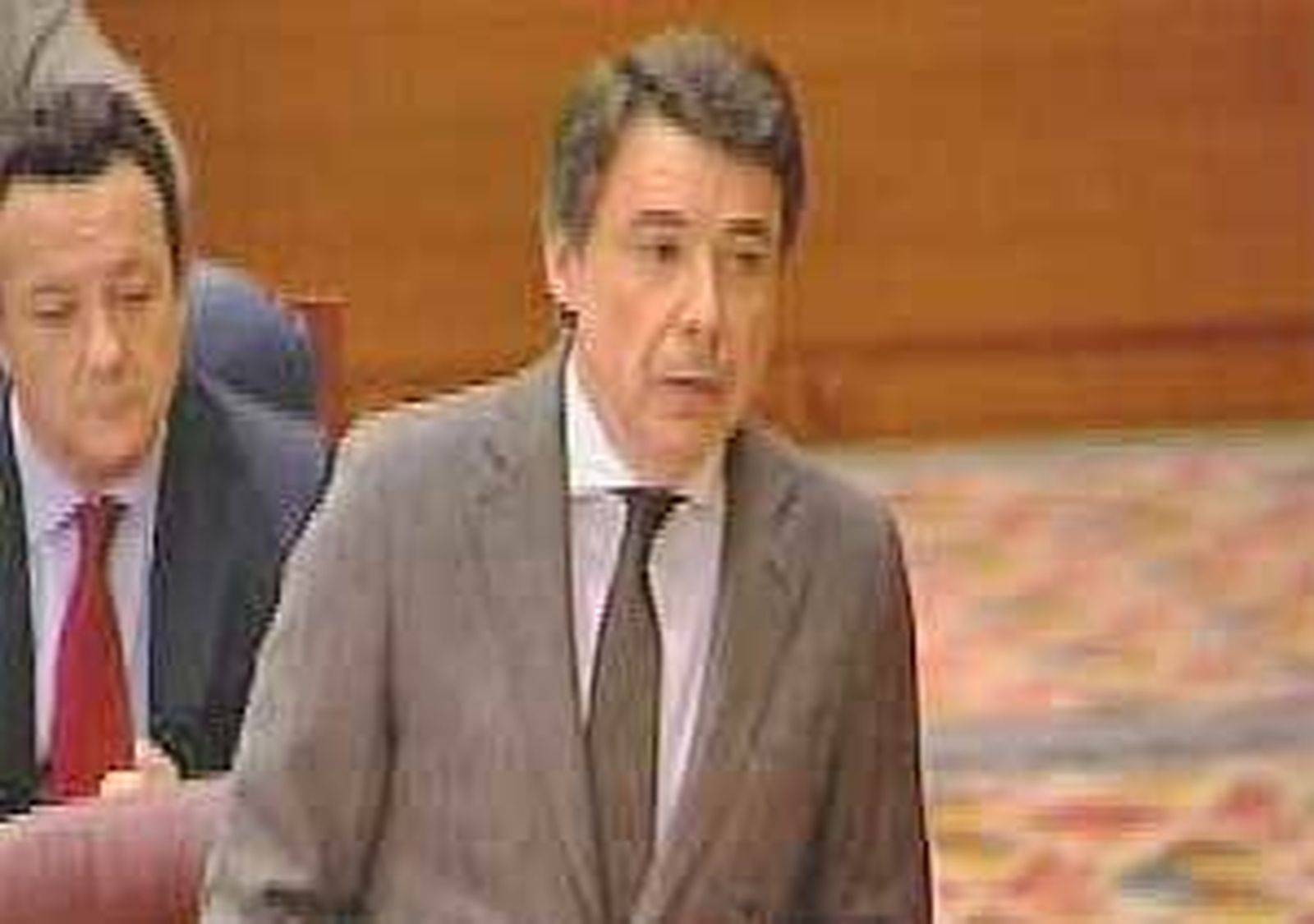 González