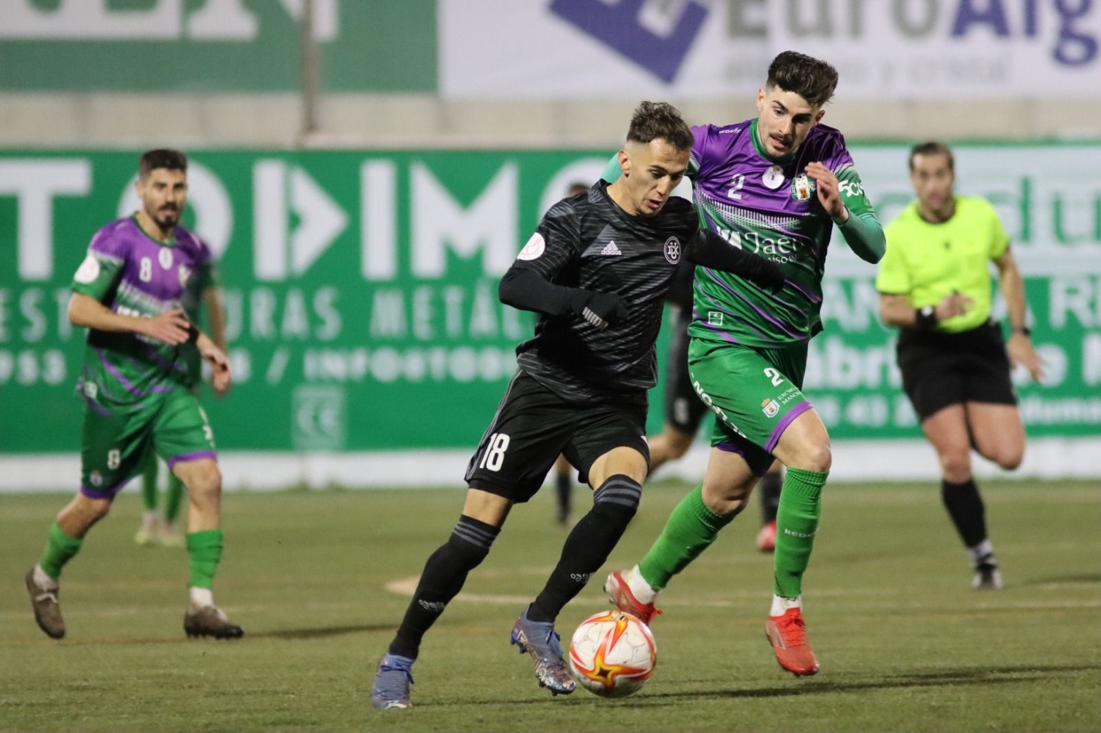DUX ante el Mancha Real