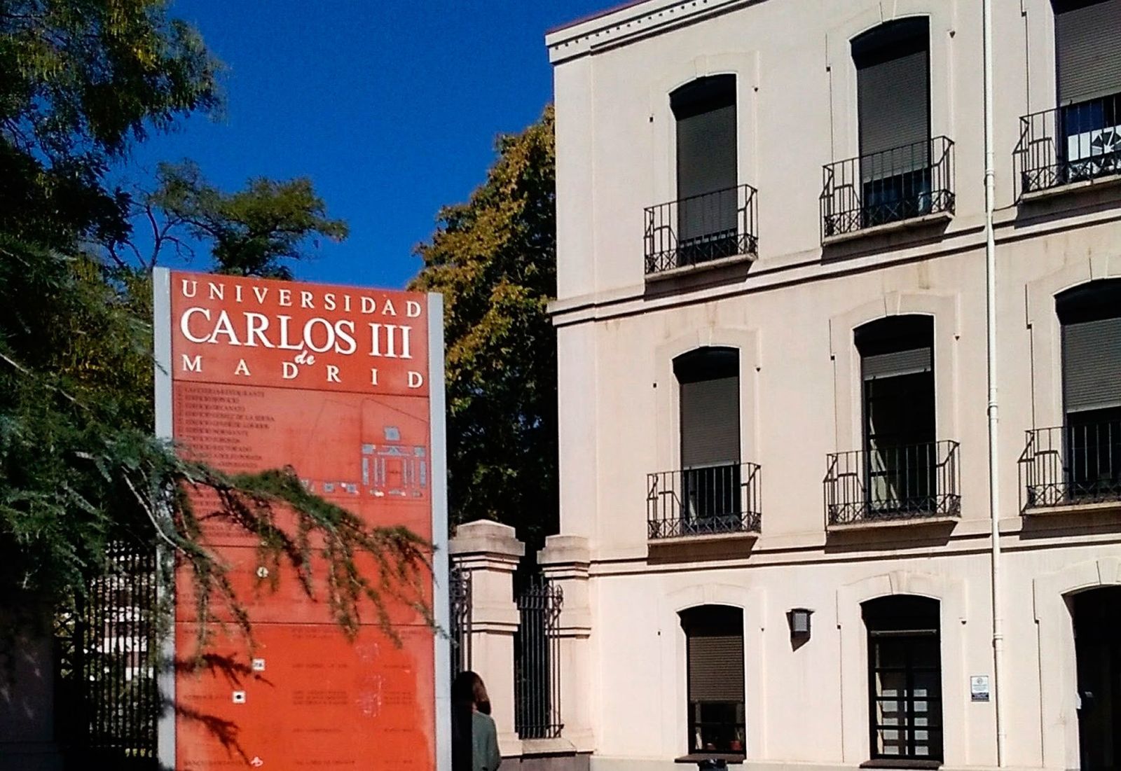 La Universidad Carlos III convoca 42 plazas de profesores titulares y catedráticos