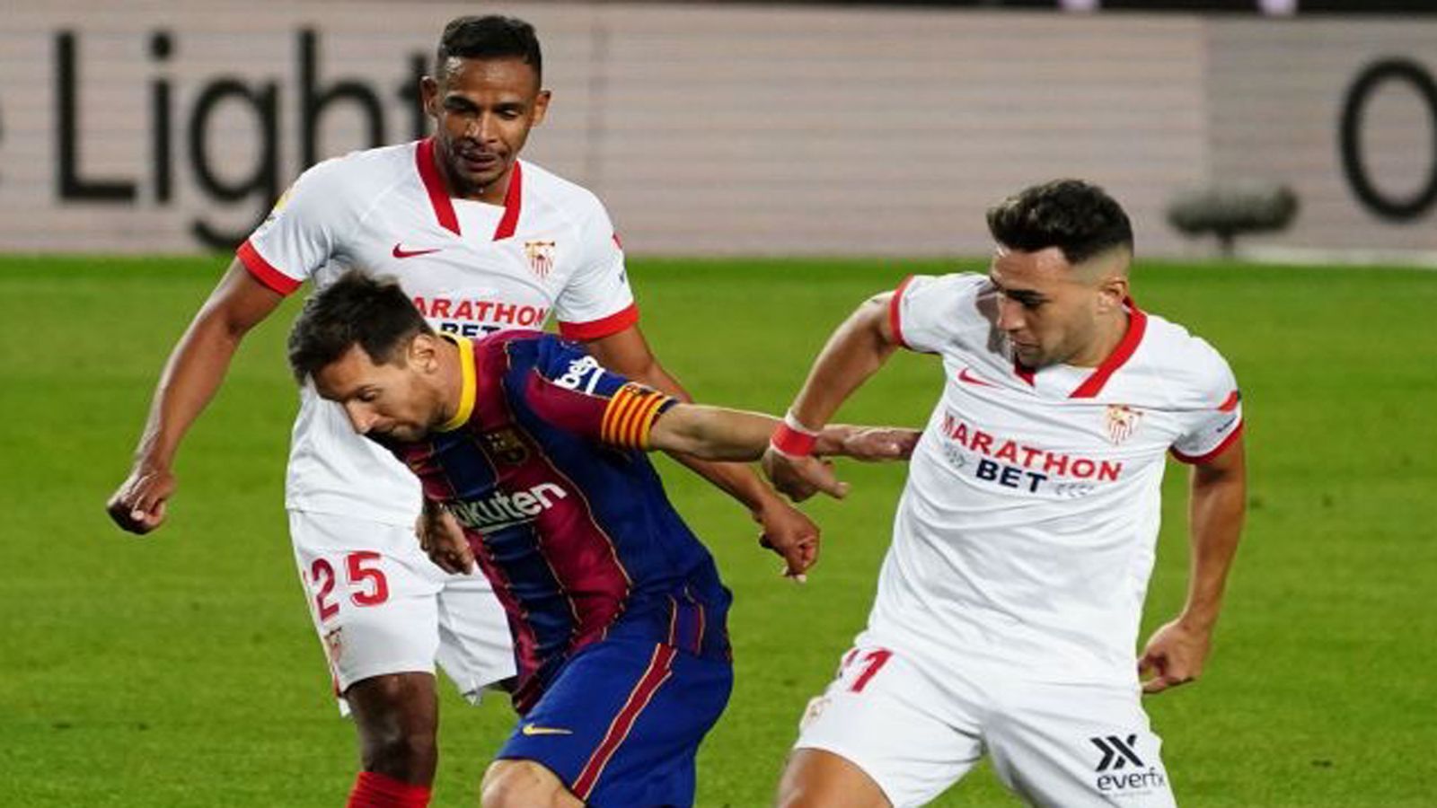 Messi ante el Sevilla