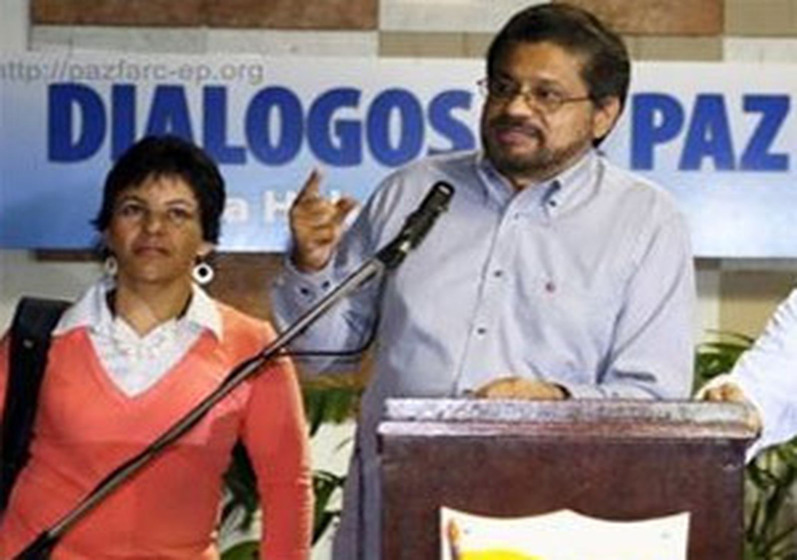 El diálogo colombiano avanza hacia la paz tras sellar acuerdo sobre drogas