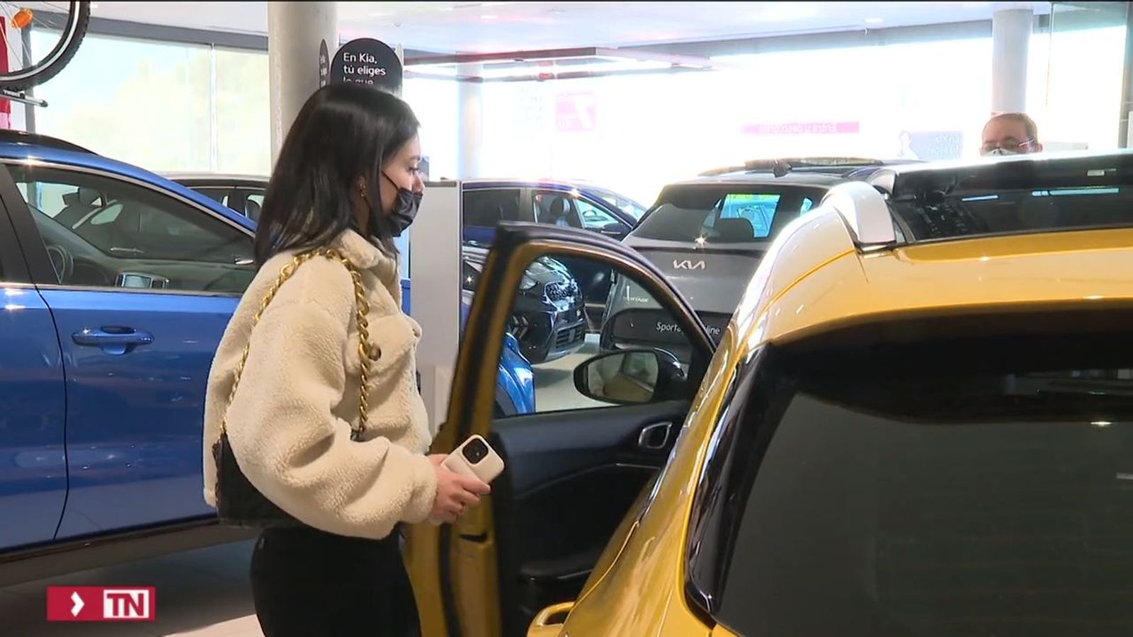 Sube la matriculación de coches